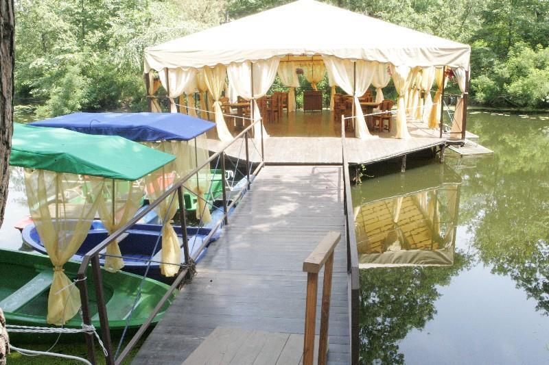 Koncha Zaspa Park Kozyn Tiện nghi bức ảnh