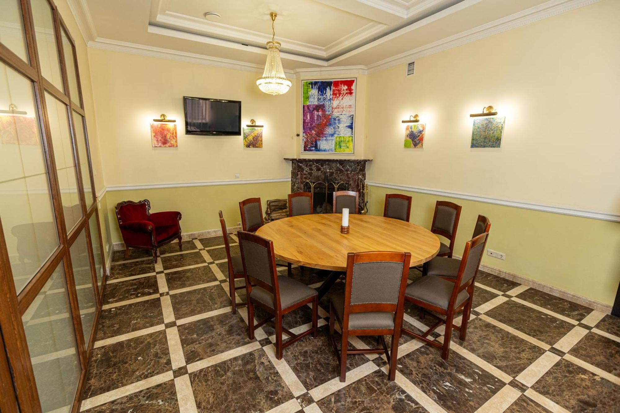 Koncha Zaspa Park Kozyn Ngoại thất bức ảnh