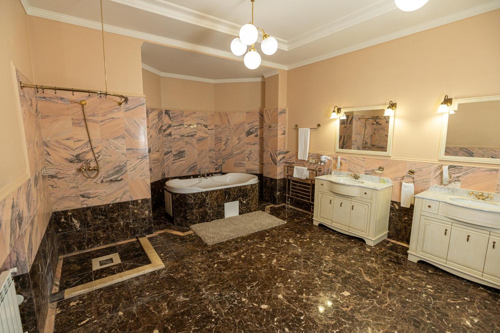 Koncha Zaspa Park Kozyn Ngoại thất bức ảnh