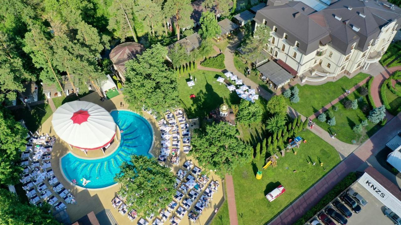 Koncha Zaspa Park Kozyn Ngoại thất bức ảnh